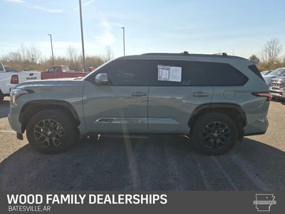 2025 Toyota Sequoia SR5