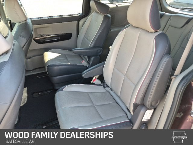 2015 Kia Sedona SX